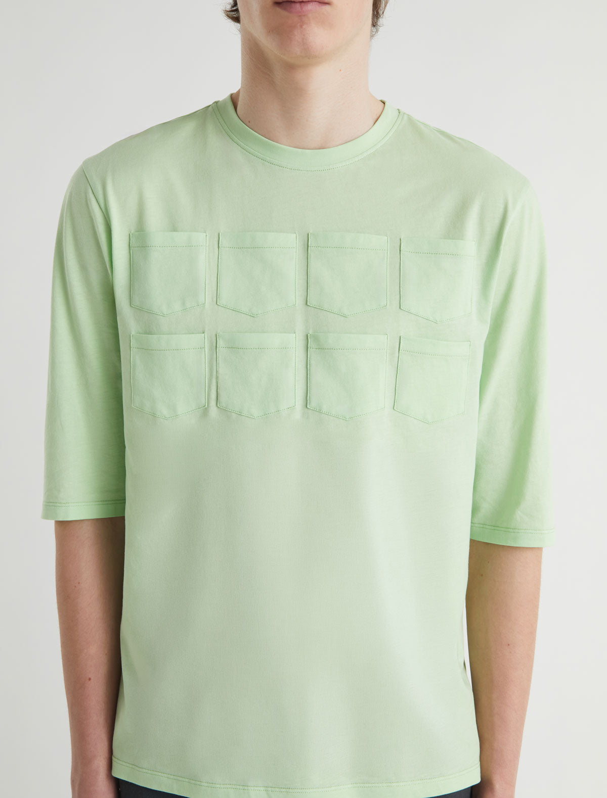 Arisa verde elbow length sleeve organic cotton tshirt patch pockets green