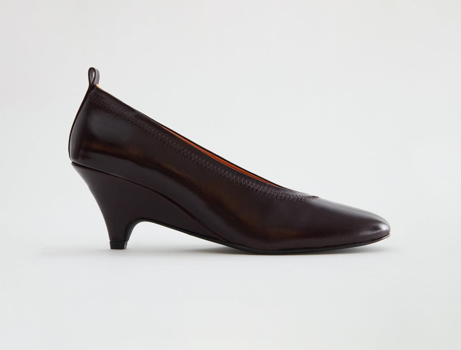 Joelia pump vino