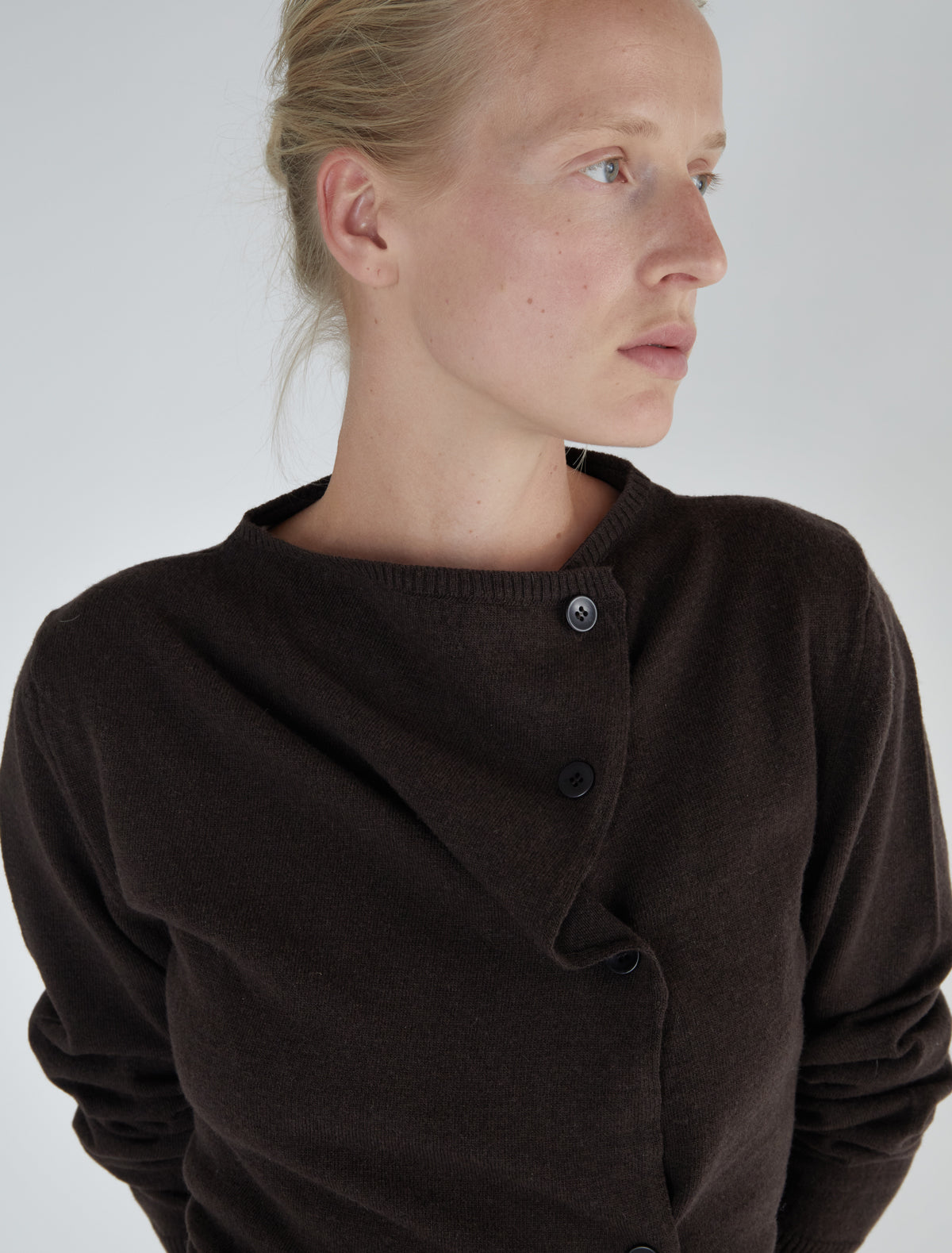Donalti jumper irregular button fastening brown