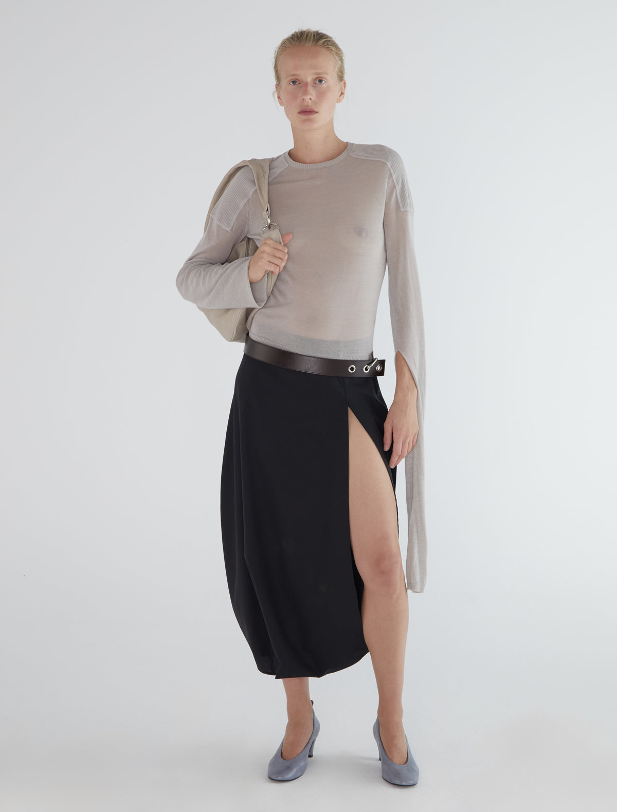 Mercuri round neck extra long slevees lightgrey