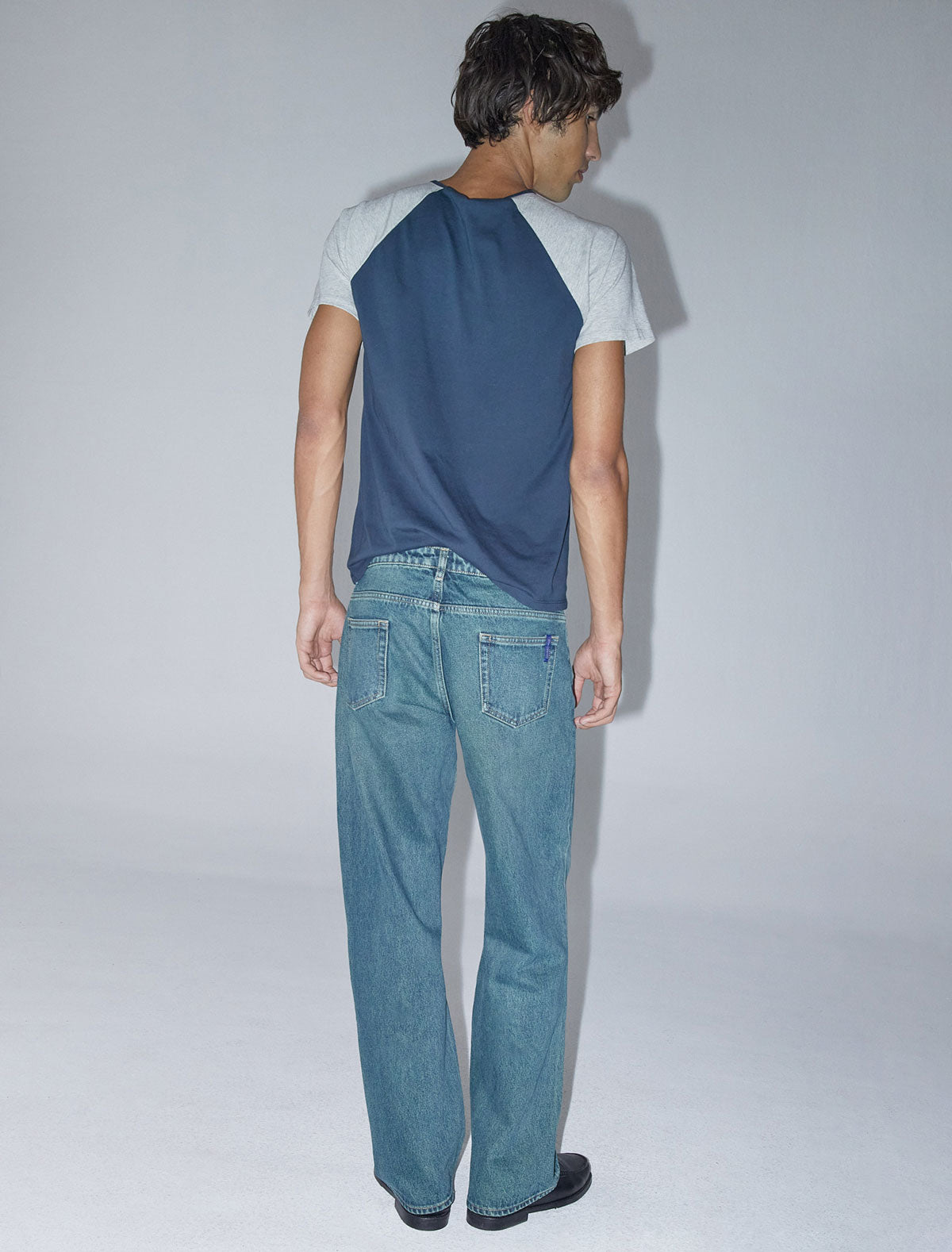 Crowd b studded men denim pants blue