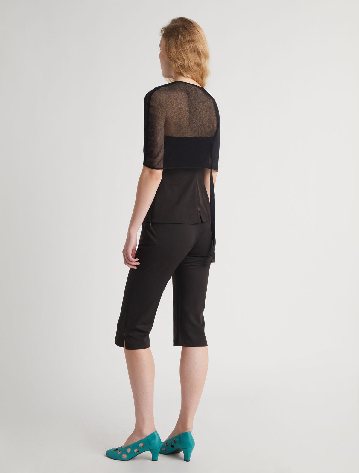 Boldo tulle cape cotton black