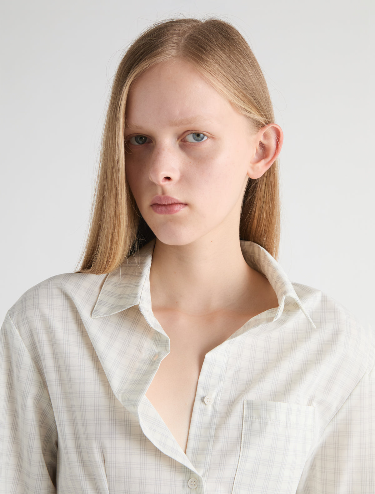 Bruna elbow length sleeve checked cotton shirt fitted body grey
