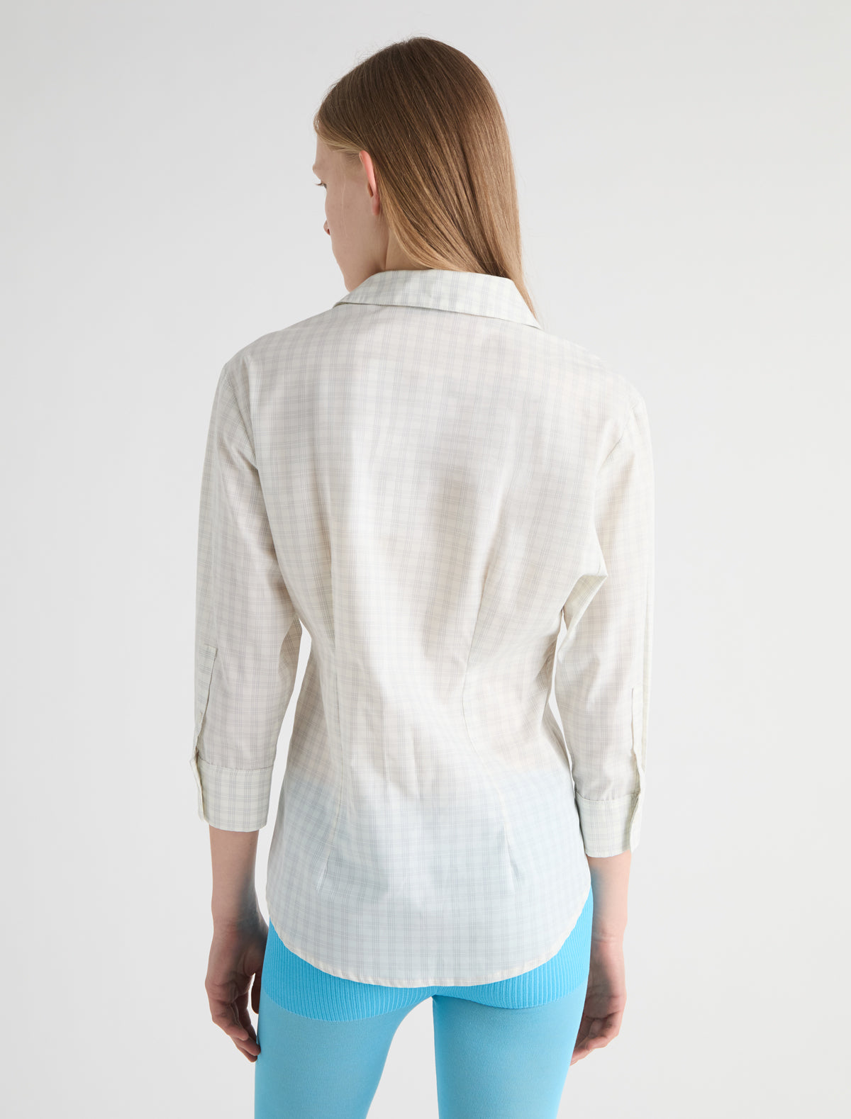 no 2592 / Bruna