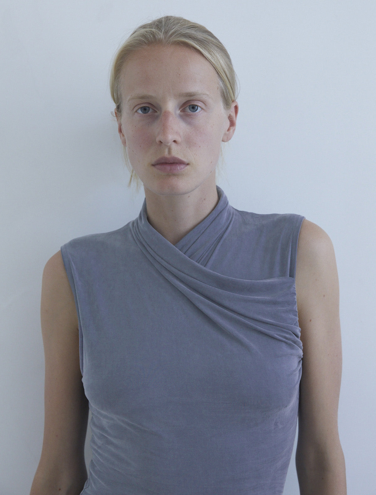 no 2553 / Such Top
