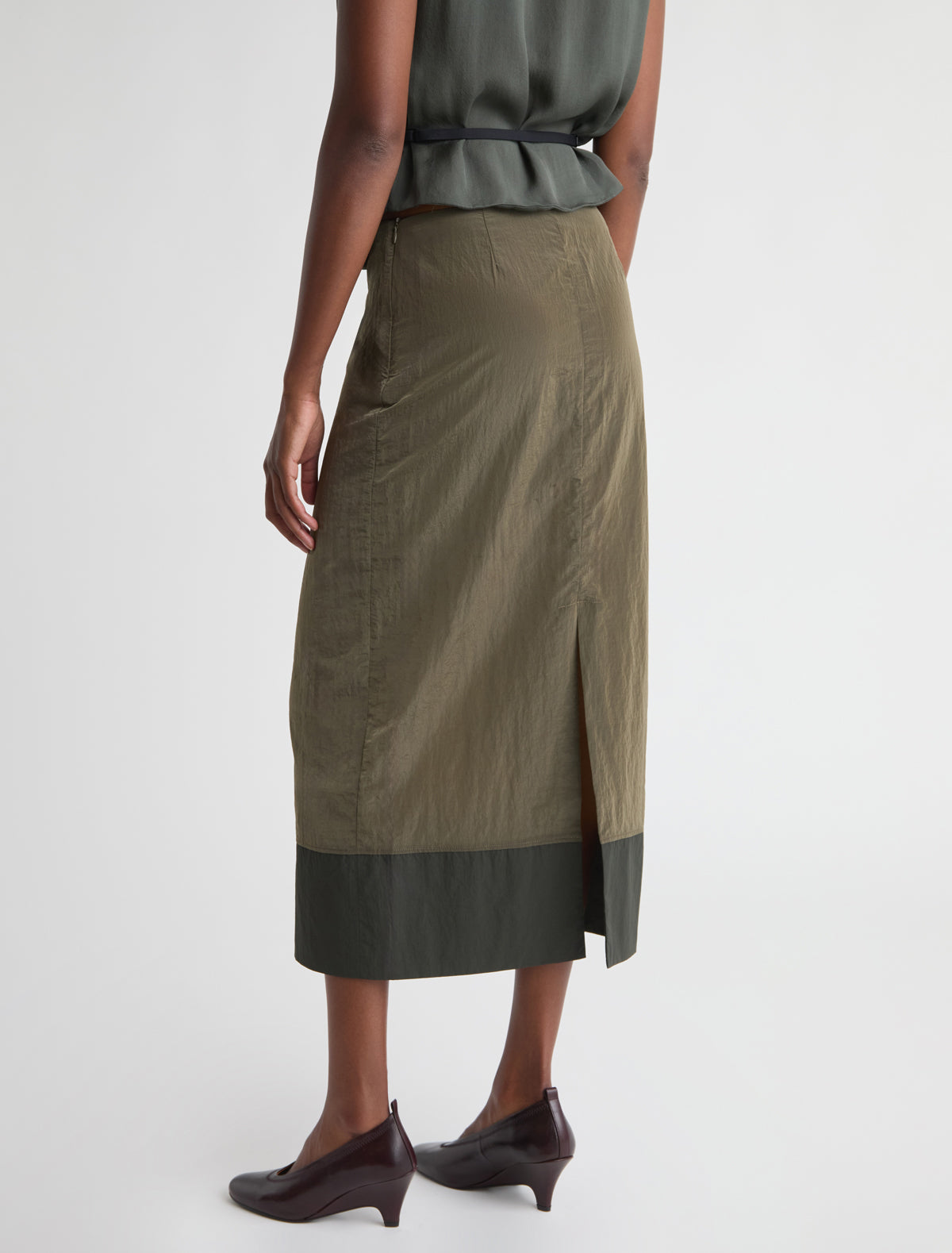Salver verde khaki claro