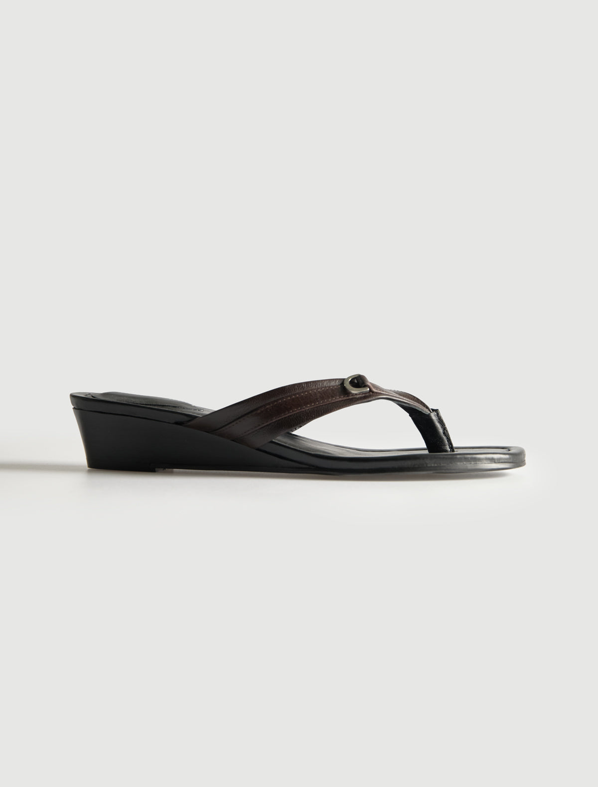 Felipa thong style sandal double strap nickel ring detail brown