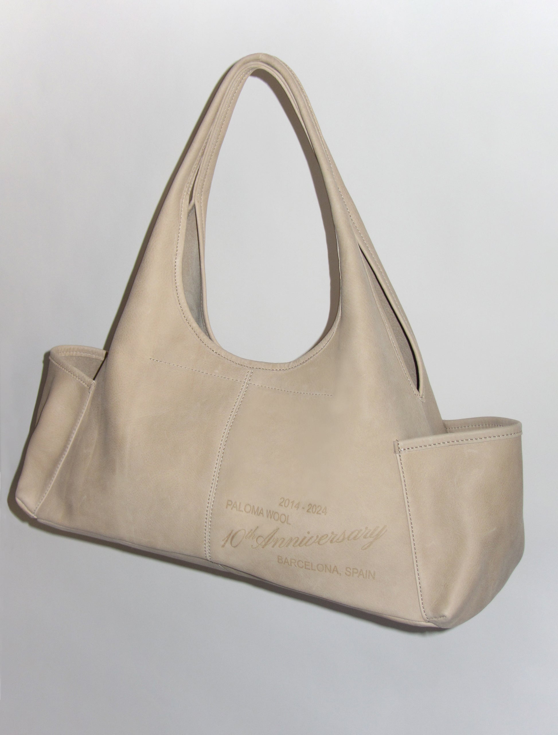 10years shoulder bag leather patch beige