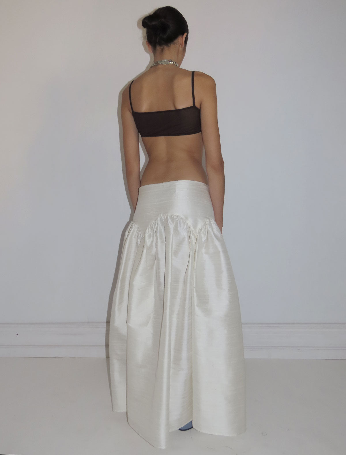 Pallon low waist silk puffy skirt white
