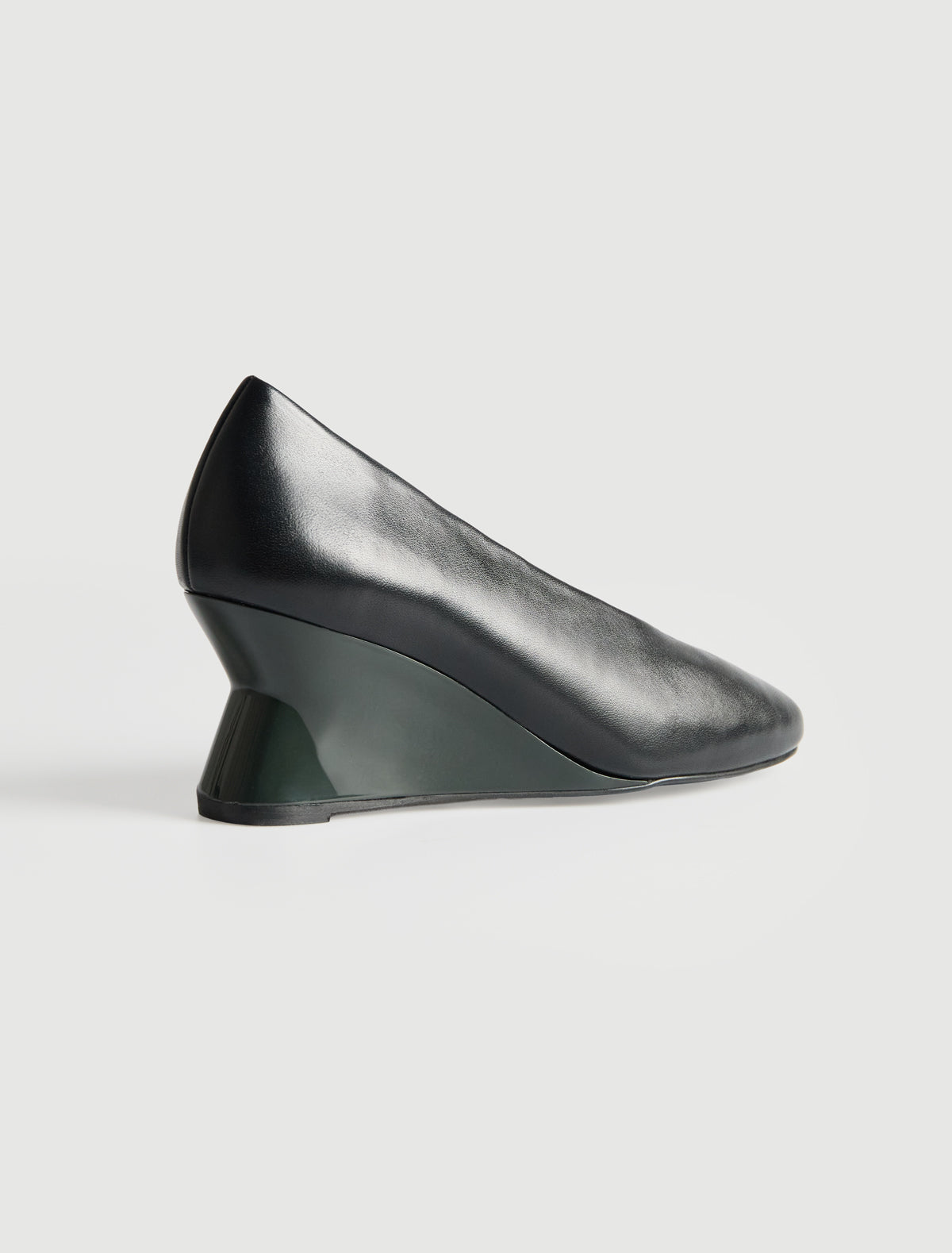 no 3066 / Jacinta Pump