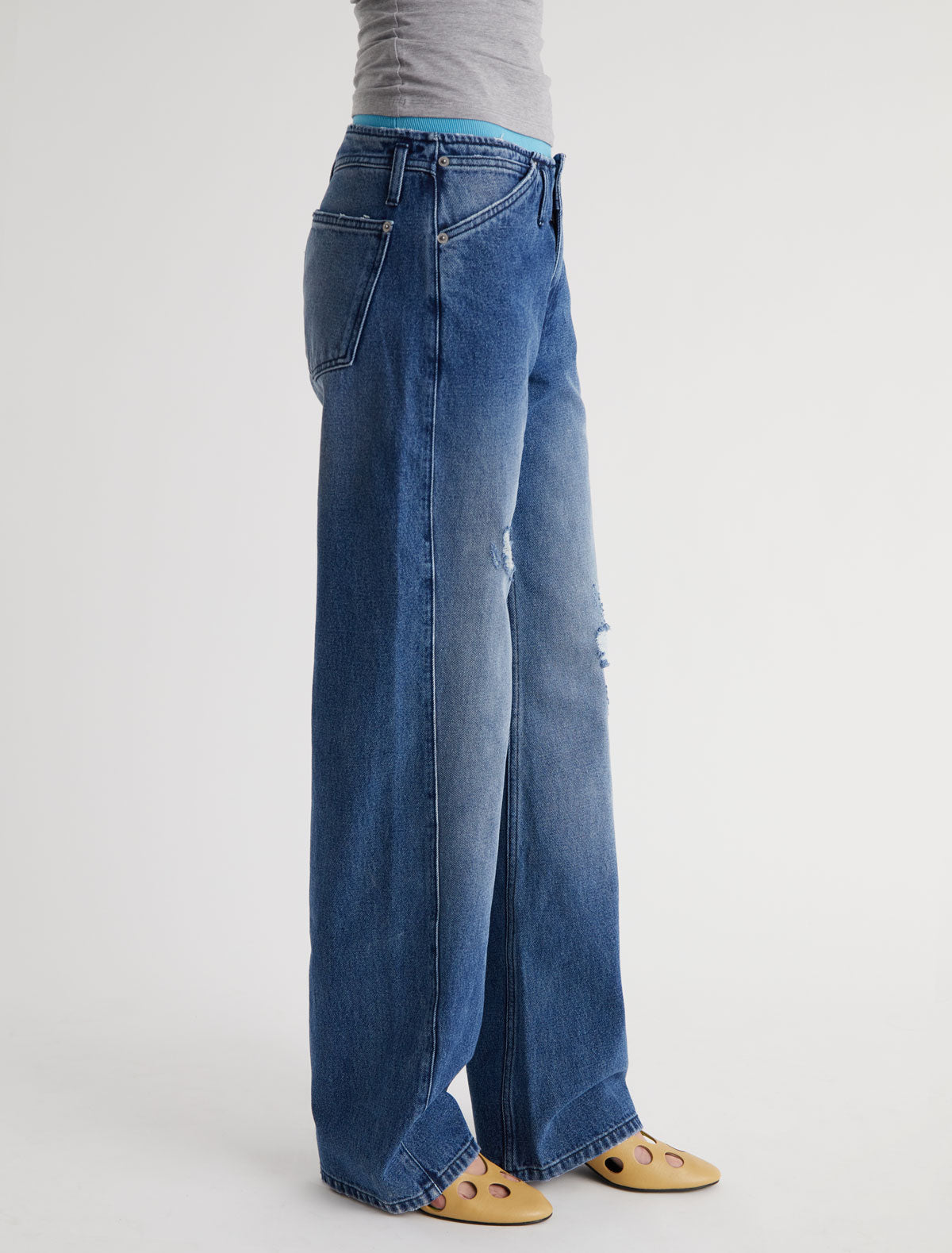 no 2906 / Lonati