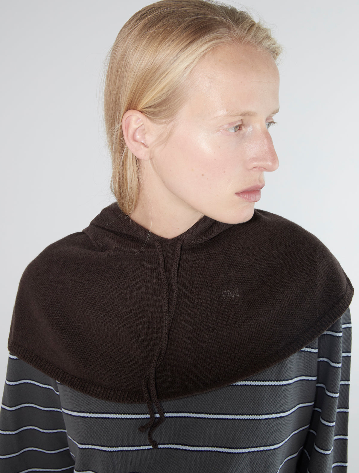 Lucia hood adjustable drawstring taupe
