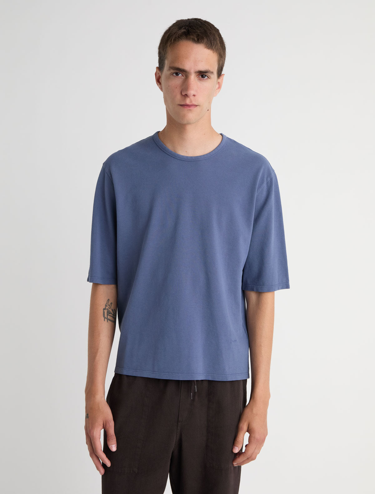 Maps short sleeve pique t shirt embroidery hem