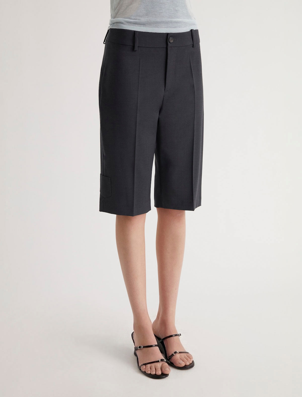 Marisa straight capri pants small pocket detail