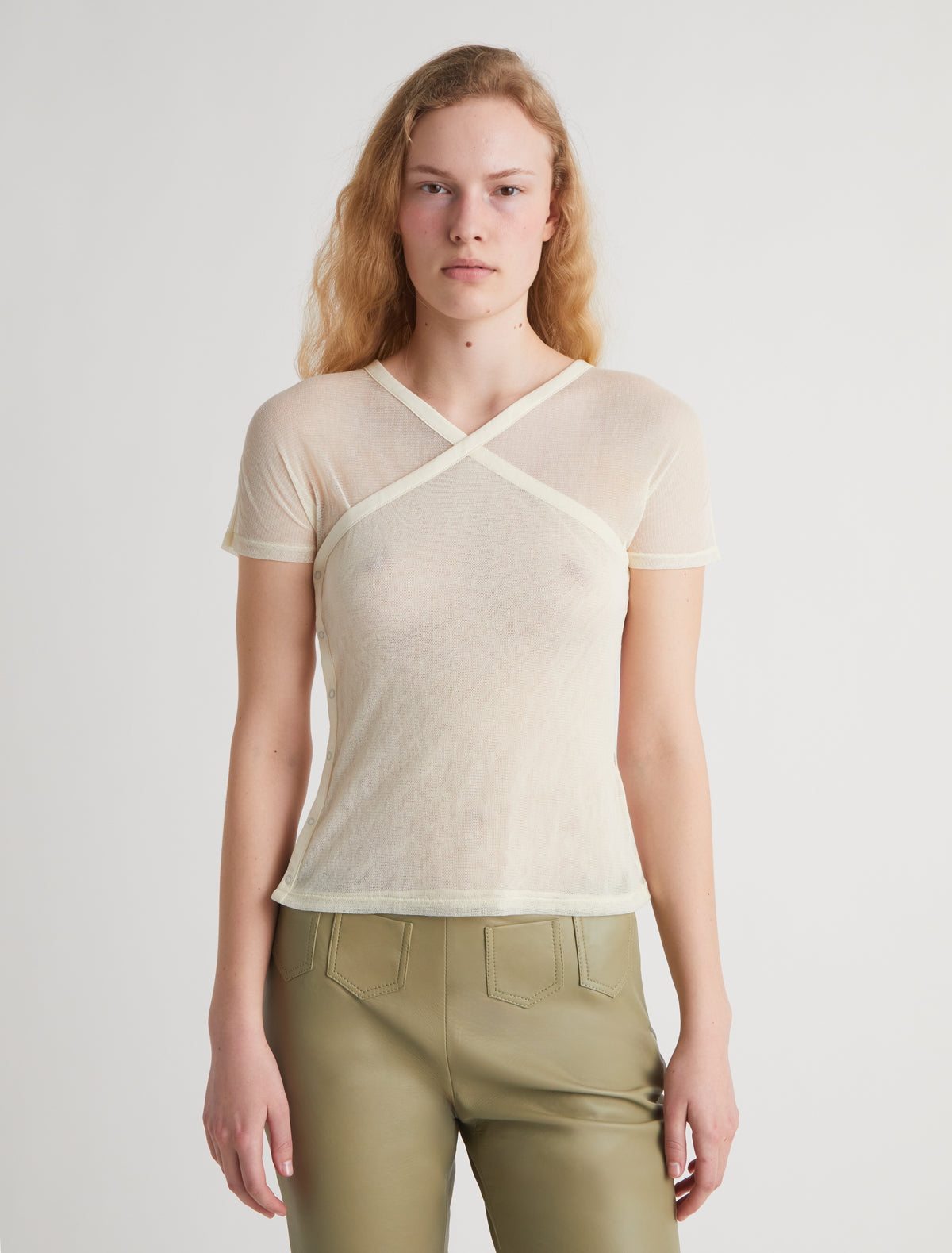 Olimpia crossed ranglan tulle top side snap closures offwhite