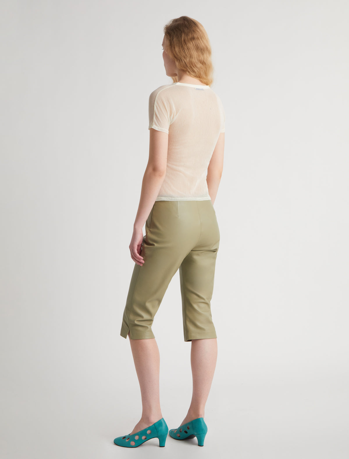 Olimpia crossed ranglan tulle top side snap closures offwhite