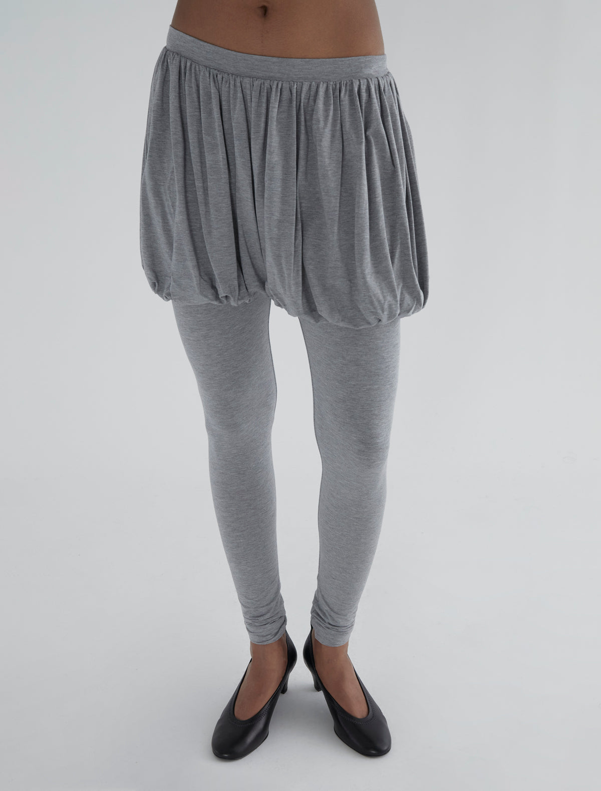 Caly fitted pants puffed effect grey