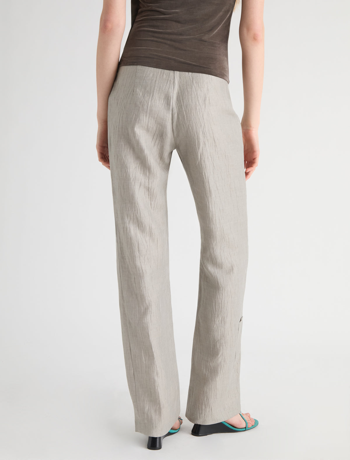 Shake straight leg trousers patch pocket bottom grey