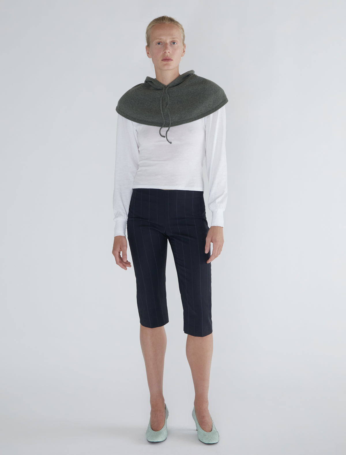Tinas striped capri suit pants tailored fit