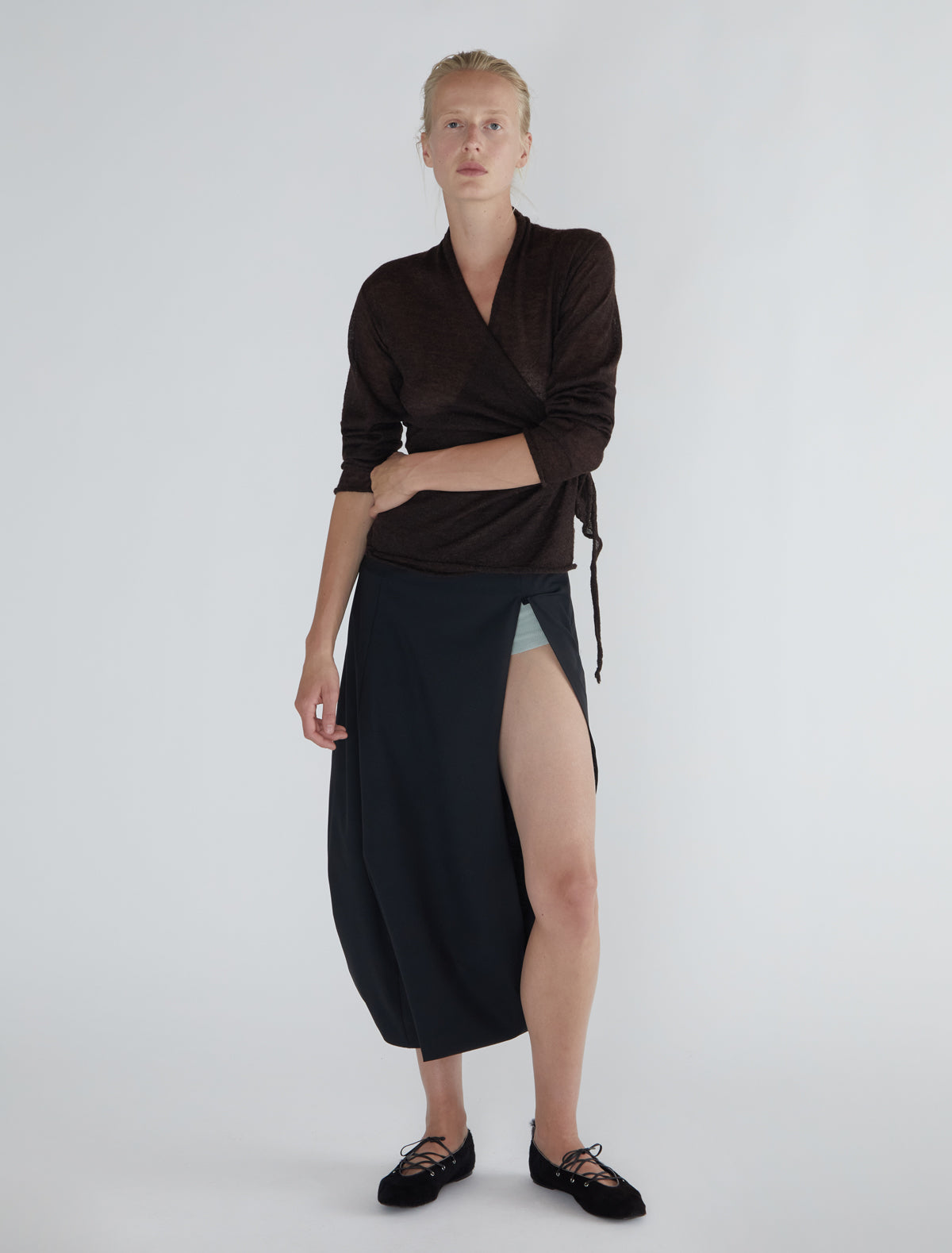 Sudi long sleeved wrap top brown
