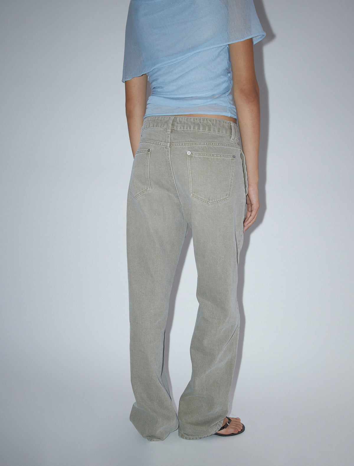 Orlando men trousers forward shifted seams welt pockets grey