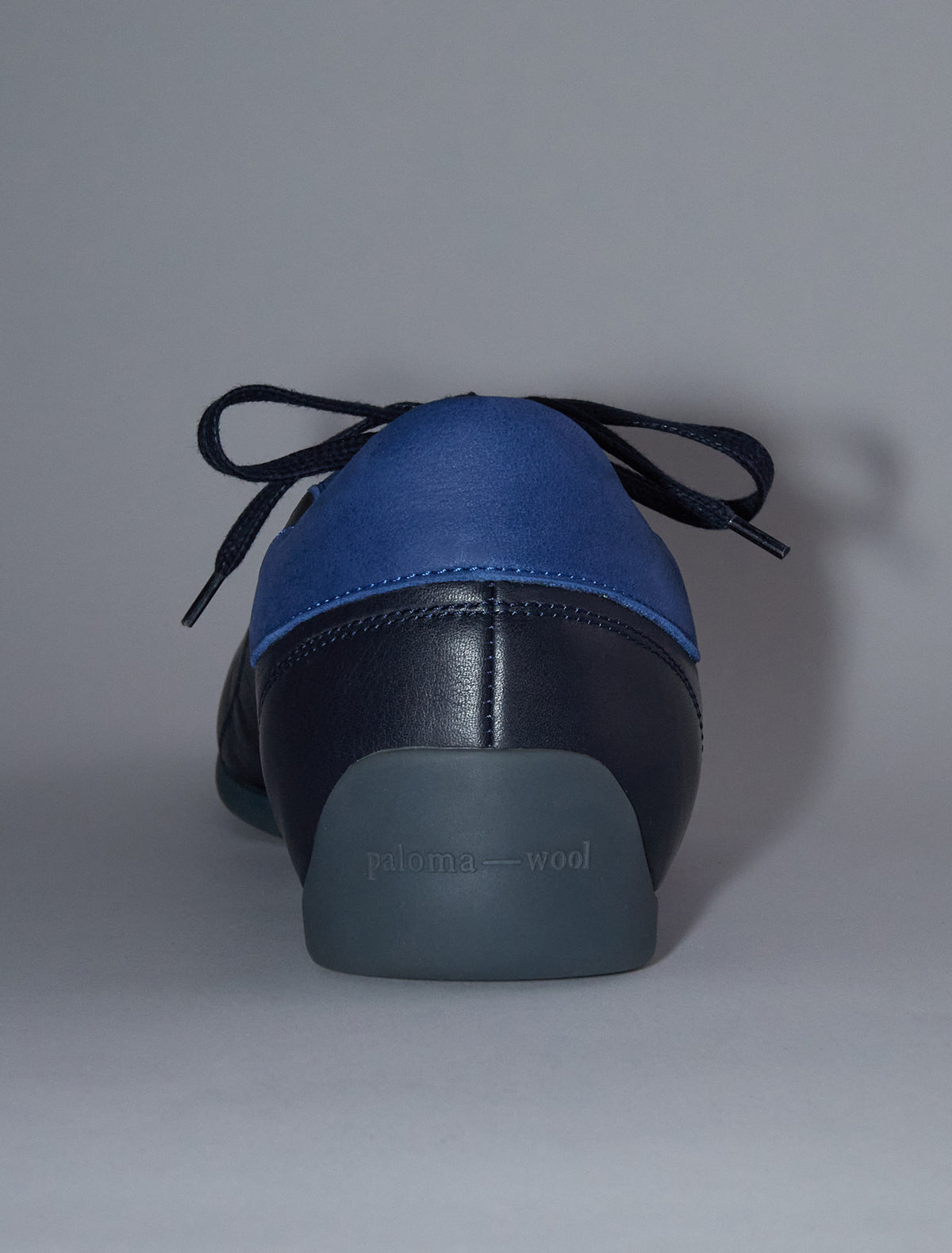 Miles laceup leather sneakers rubber sole navy