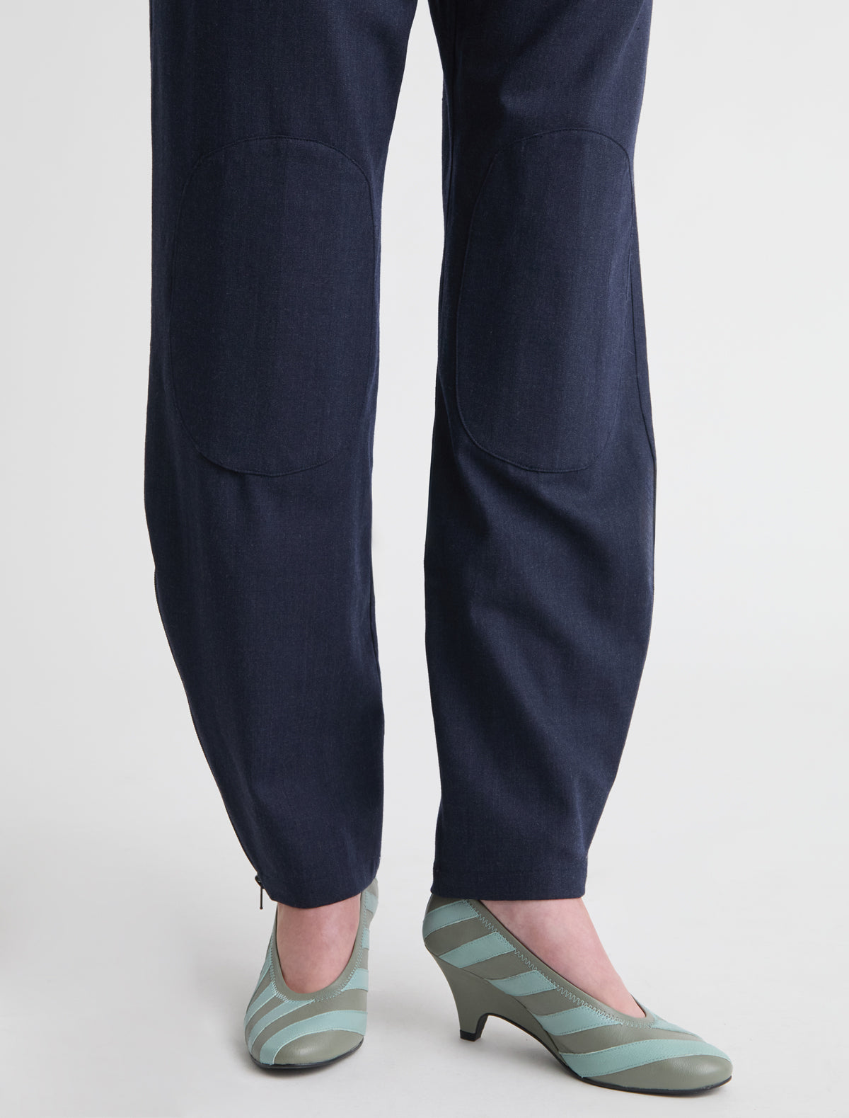 no 3065 / Joelia Pump