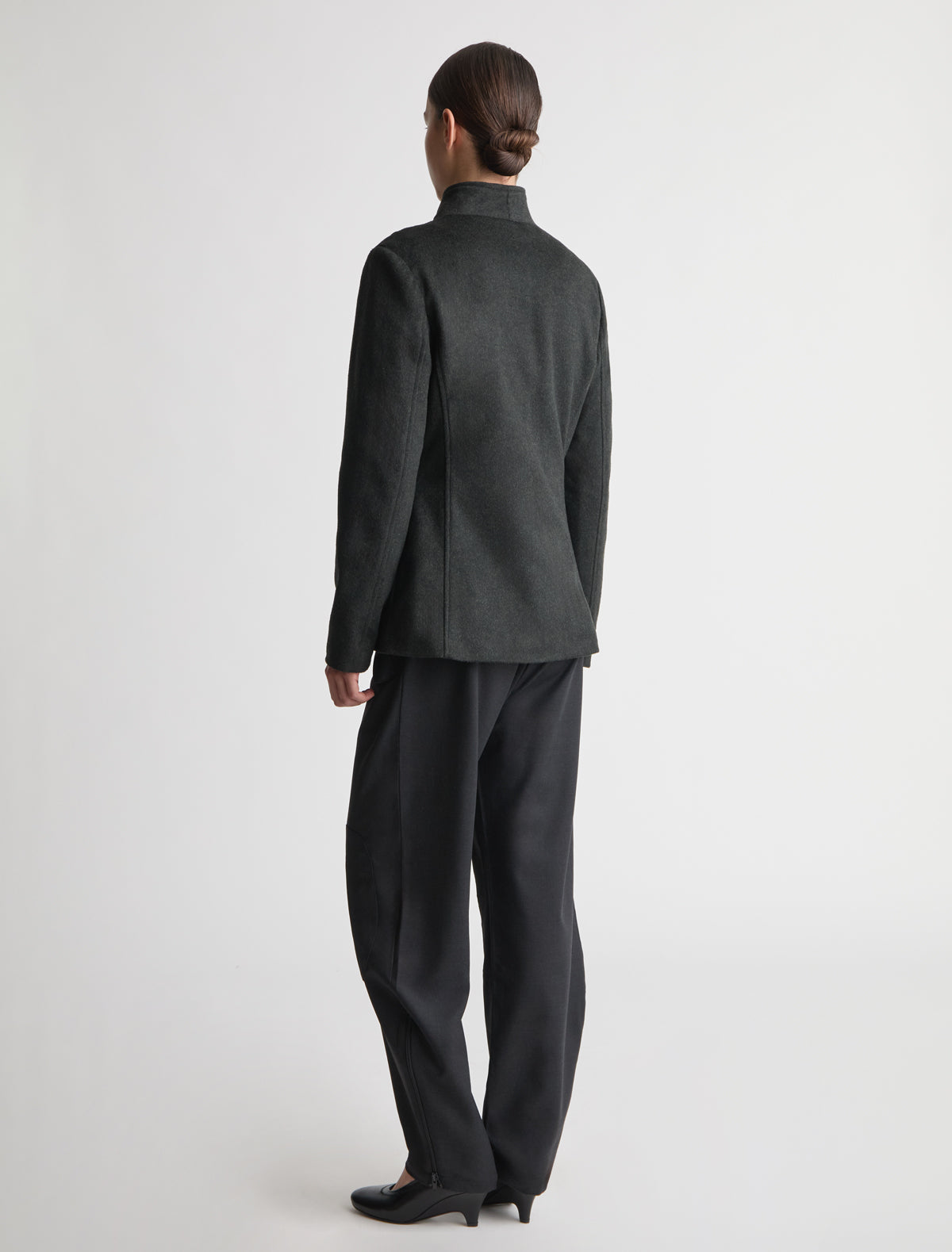Yashi khaki oscuro