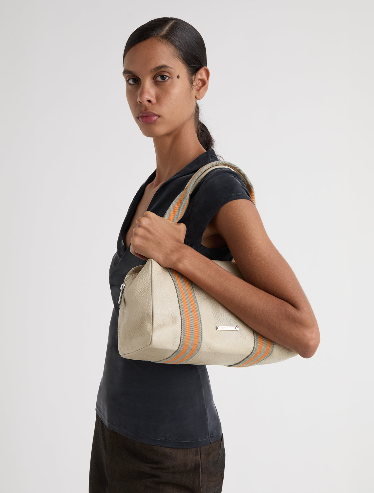 Small eira bag leather shoulder bag contrasting woven handles ecru