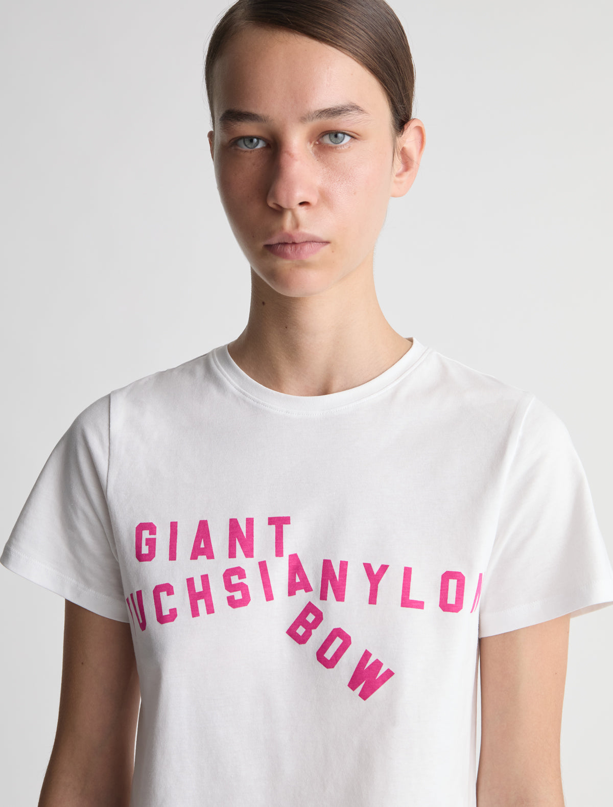 no 3090 / Fuchsia Bow