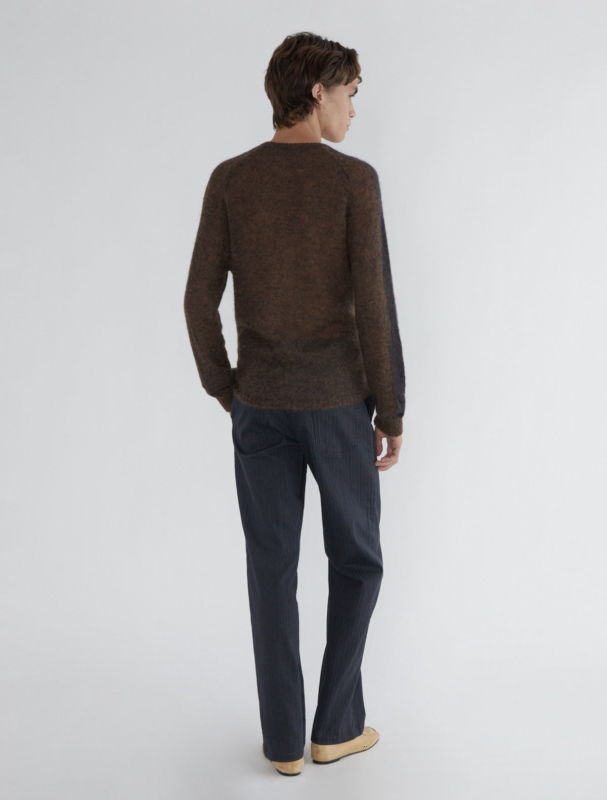 no 2657 / Button Dan