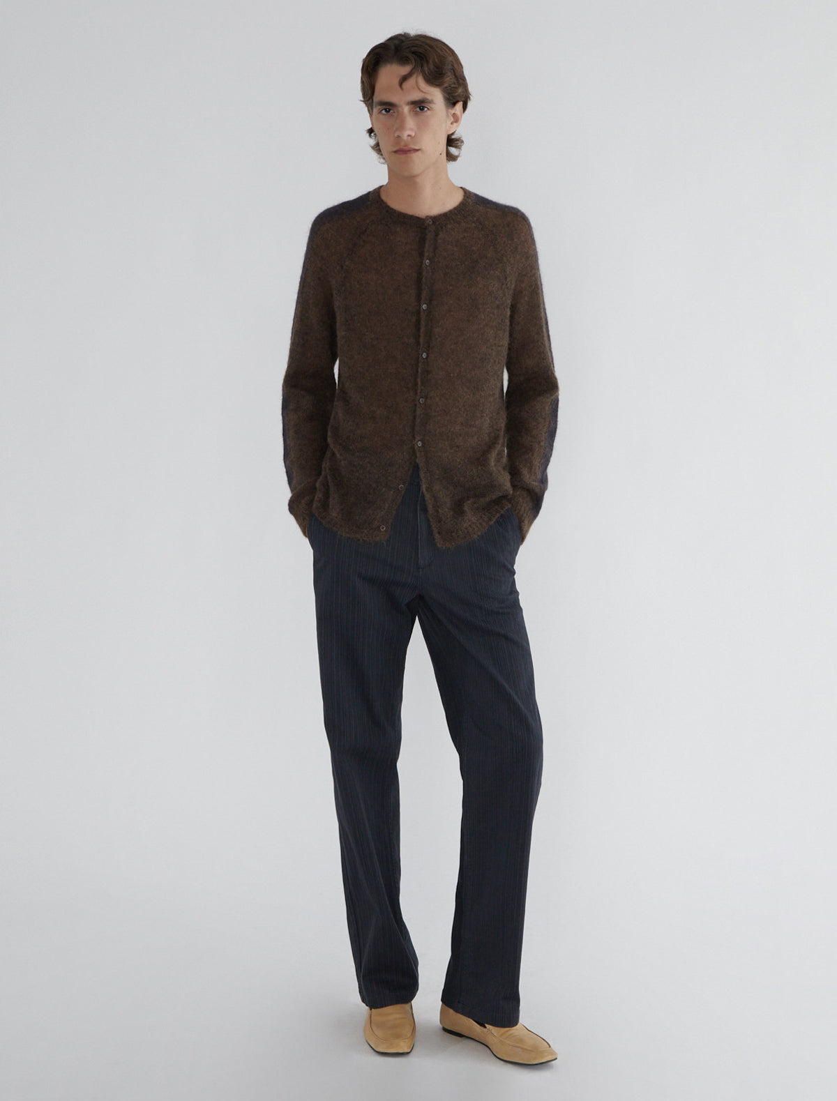 no 2657 / Button Dan