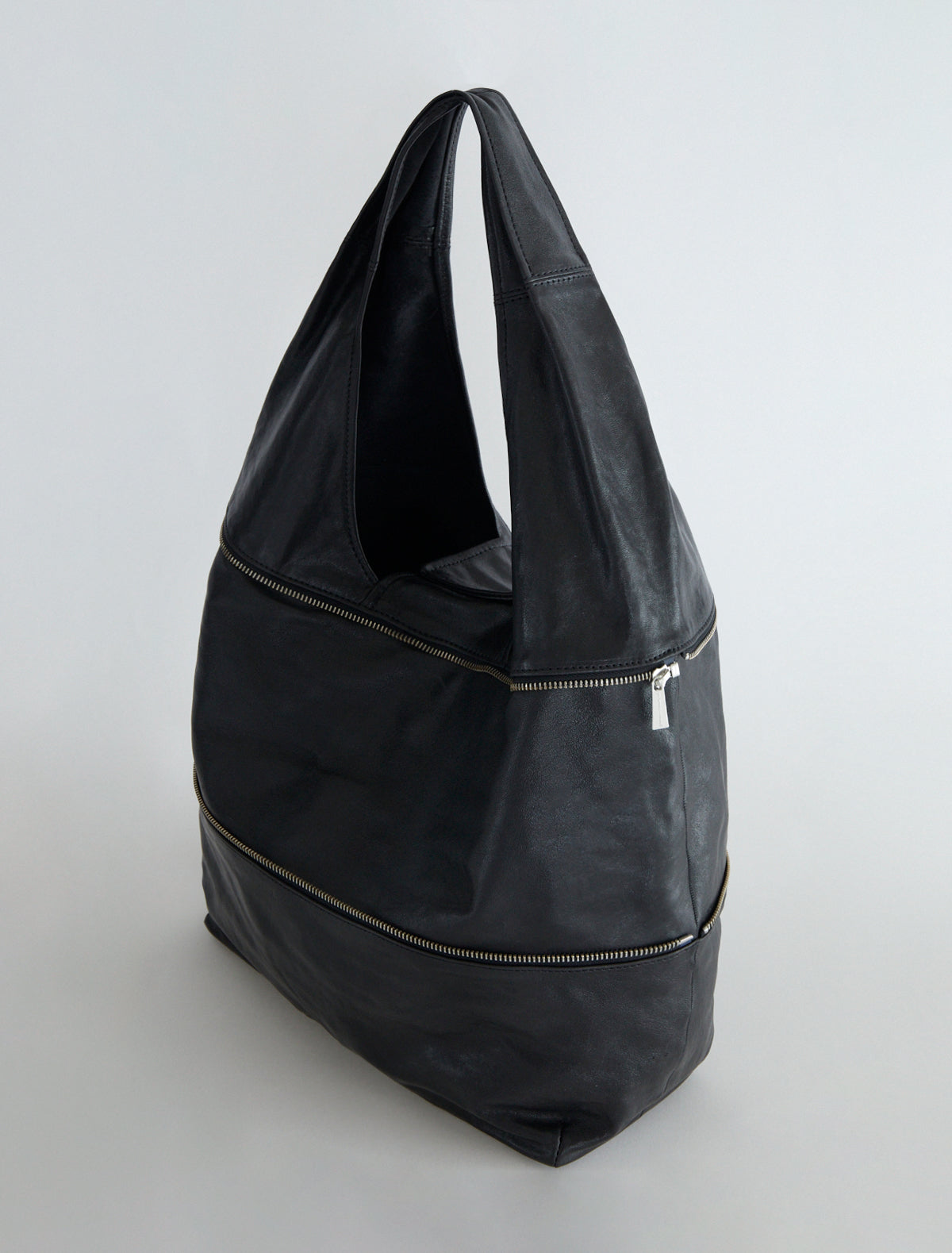 Riba zip bucket style shoulder bag black