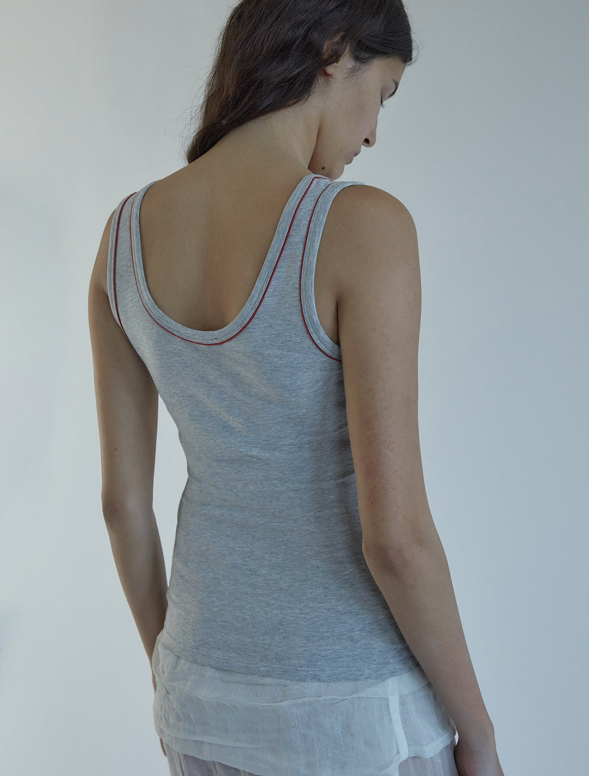Nadal fitted tank top contrast trim neckline armholes cotton