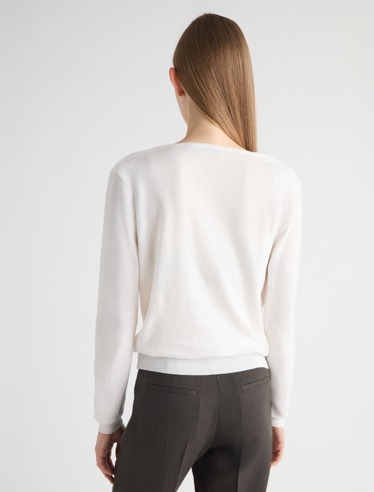 no 2902 / Omina