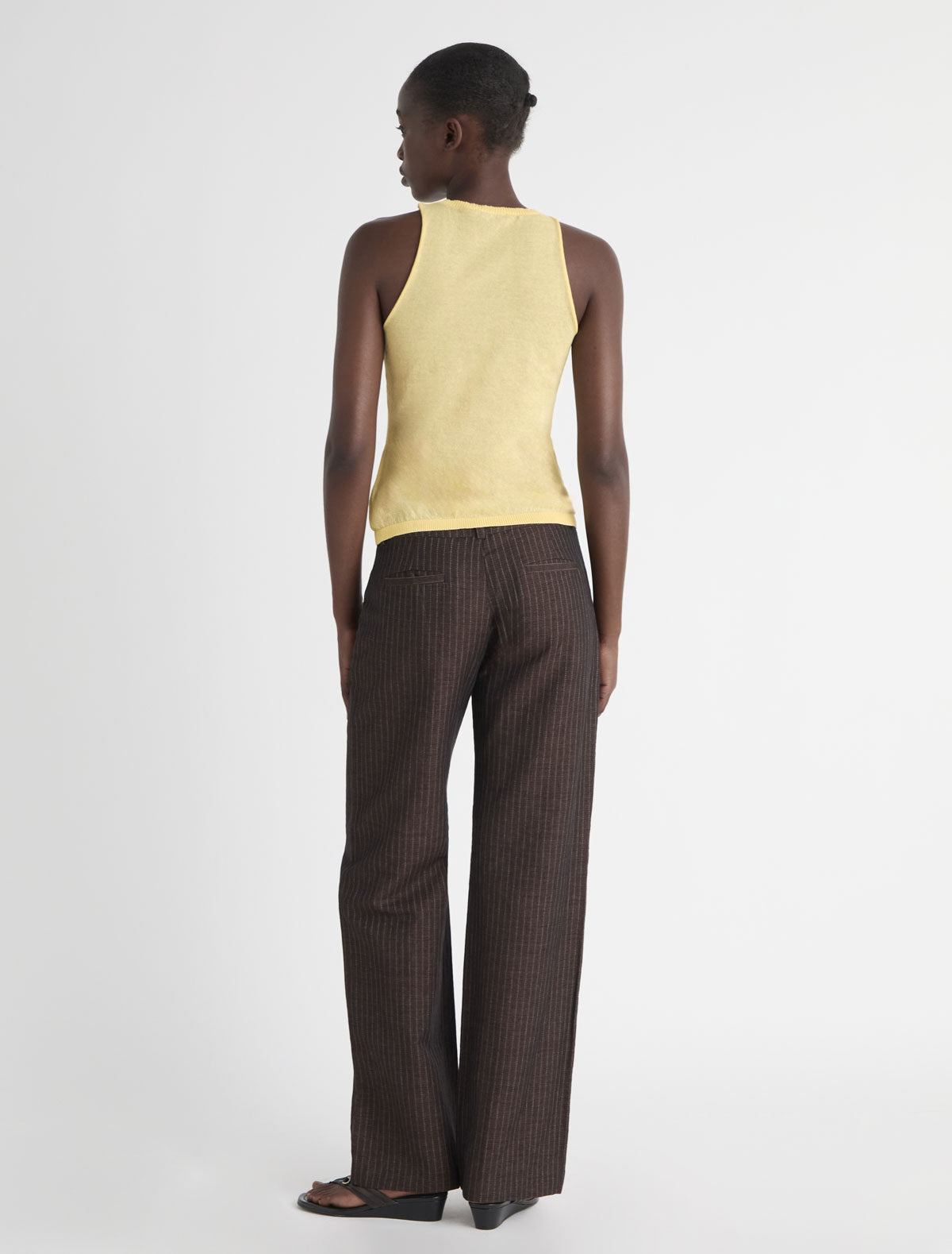 Sara ii sleeveless v neck knit top yellow